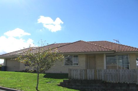 Photo of property in 4 Cretian Crescent, Henderson, Auckland, 0612
