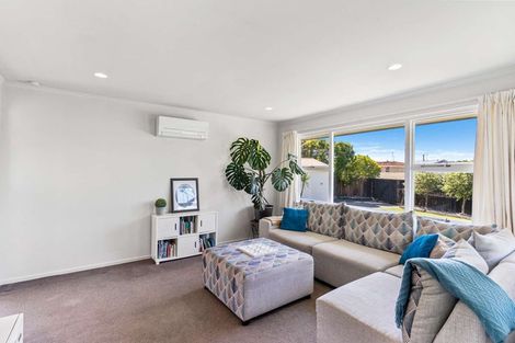 Photo of property in 1 Stanton Crescent, Hoon Hay, Christchurch, 8025