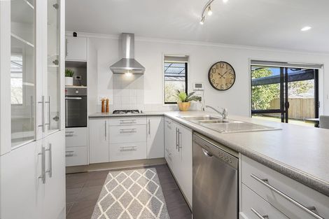 Photo of property in 7 Derbyshire Place, Dinsdale, Hamilton, 3204