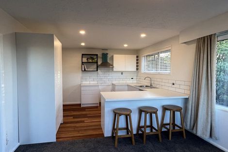 Photo of property in 12 Parkview Place, Avonhead, Christchurch, 8042