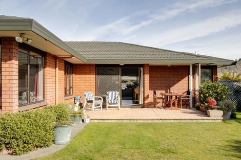 Photo of property in 205 Auckland Road, Greenmeadows, Napier, 4112