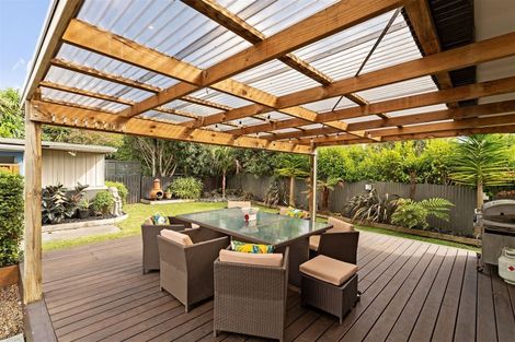 Photo of property in 15 Waimauku Station Road, Waimauku, 0812