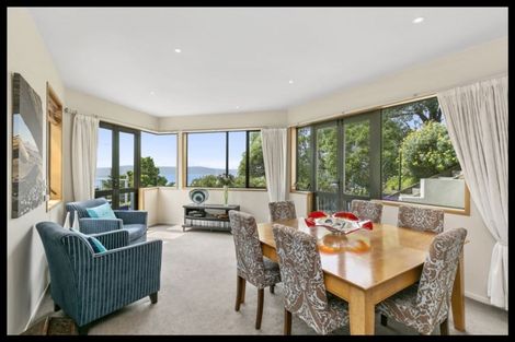 Photo of property in 15a Waru Street, Khandallah, Wellington, 6035