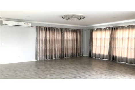 Photo of property in 15 Bruckless Drive, Flat Bush, Auckland, 2019