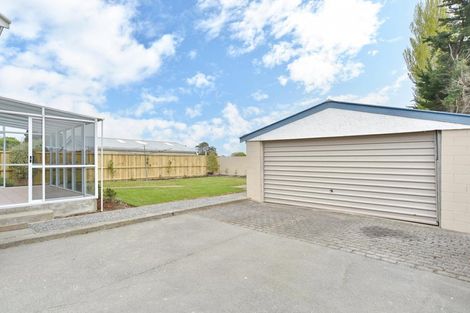 Photo of property in 127 Cavendish Road, Casebrook, Christchurch, 8051
