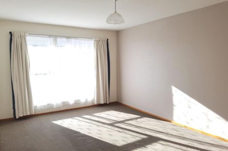 Photo of property in 2/31 Lamorna Road, Parklands, Christchurch, 8083