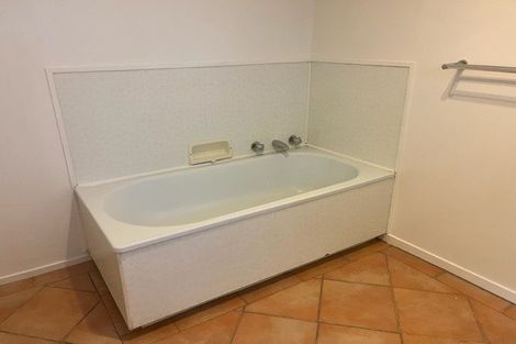 Photo of property in 169 Bucklands Beach Road, Bucklands Beach, Auckland, 2012