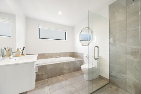 Photo of property in 54 Mount Linton Avenue, Wanaka, 9305