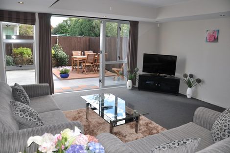 Photo of property in 30e Lyndon Street, Riccarton, Christchurch, 8041