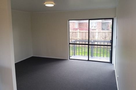 Photo of property in 2/41 Vine Street, Mangere East, Auckland, 2024