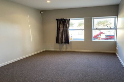 Photo of property in 41u2 Home Street, Mount Victoria, Wellington, 6011