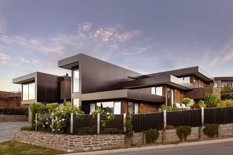 Photo of property in 15 Little Alpha Loop, Wanaka, 9305