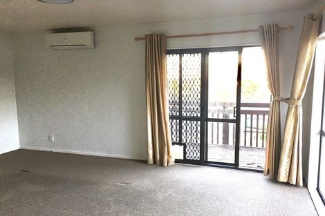 Photo of property in 84 Keegan Drive, Massey, Auckland, 0614