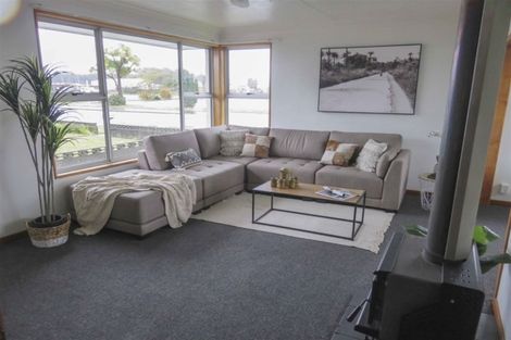Photo of property in 30 Gimblett Street, Waikiwi, Invercargill, 9810