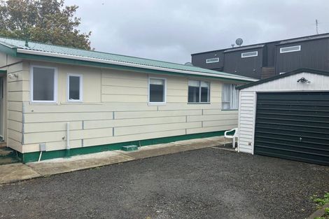 Photo of property in 39 Grafton Street, Waltham, Christchurch, 8011