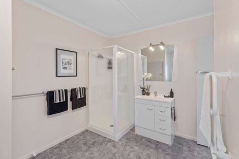 Photo of property in 69 King Street, Waiuku, 2123