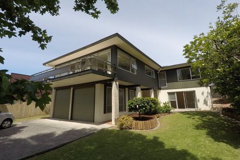 Photo of property in 38 Maxwelton Drive, Mairangi Bay, Auckland, 0630