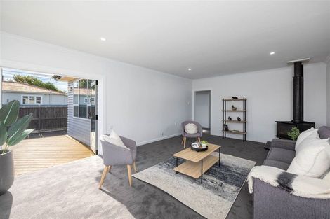 Photo of property in 8 Domain Terrace, Spreydon, Christchurch, 8024