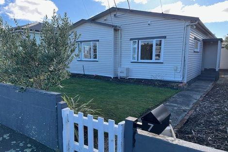 Photo of property in 7 Huia Street, Petone, Lower Hutt, 5012