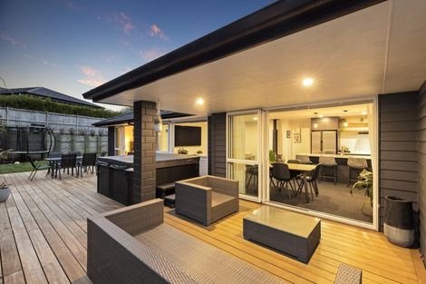 Photo of property in 2 Bankhall Lane, Pokeno, 2402