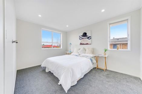 Photo of property in 68 Old Wairoa Road, Papakura, 2110