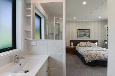 Photo of property in 1422 Manawahe Road, Manawahe, 3194