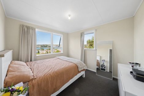 Photo of property in 9 Arene Grove, Titahi Bay, Porirua, 5022