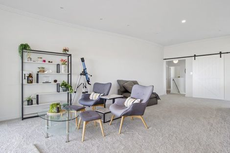 Photo of property in 1011 Papamoa Beach Road, Papamoa Beach, Papamoa, 3118