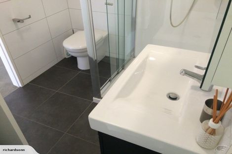 Photo of property in 25u1 Home Street, Mount Victoria, Wellington, 6011