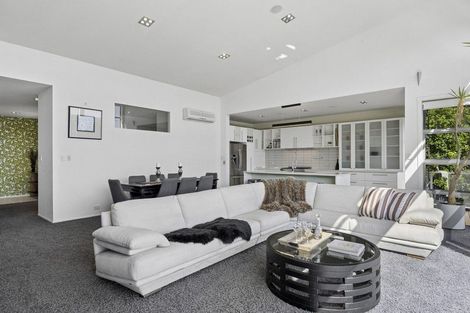 Photo of property in 8a Doon Street, Vauxhall, Dunedin, 9013
