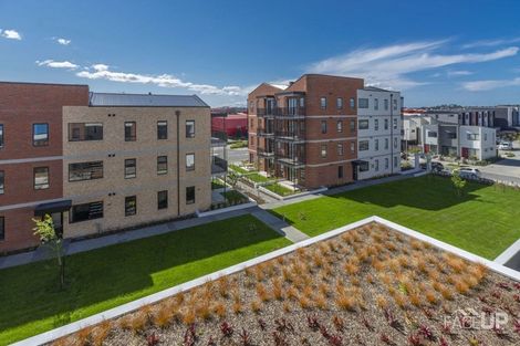 Photo of property in 2/81g Mapou Road, Hobsonville, Auckland, 0616