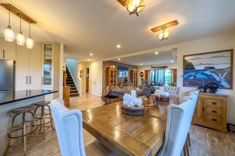 Photo of property in 101 Leighton Road, Whangamata, 3620