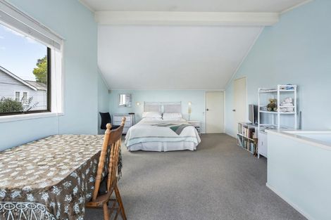 Photo of property in 2/76 Wairoa Road, Narrow Neck, Auckland, 0624