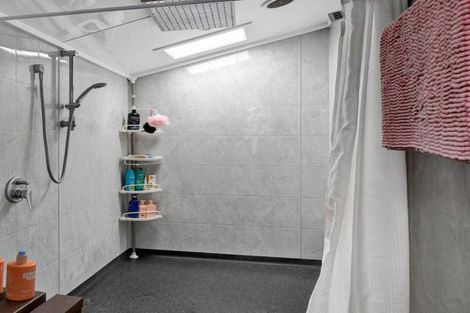 Photo of property in 9 Beach Road, Patea, 4520