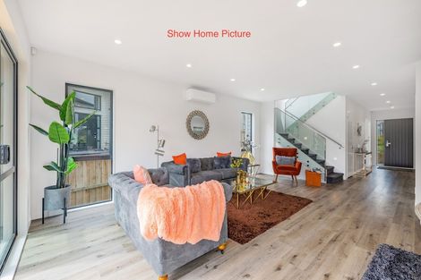 Photo of property in 2 Cutfield Lane, Kumeu, 0810