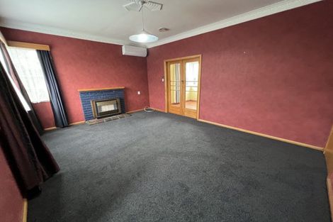 Photo of property in 15 Kauri Street, Roslyn, Palmerston North, 4414