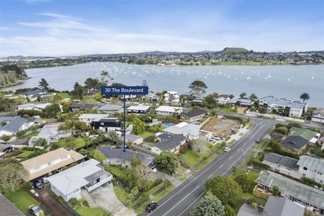 Photo of property in 30 The Boulevard, Sunnyhills, Auckland, 2010