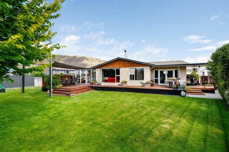 Photo of property in 2d Alpha Street, Cromwell, 9310