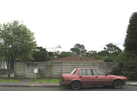 Photo of property in 33 Flaxdale Street, Birkdale, Auckland, 0626