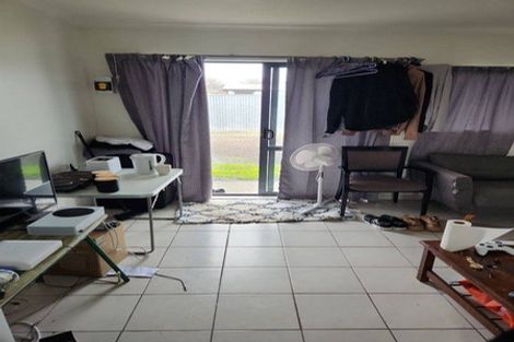 Photo of property in 35 Alexander Street, Awapuni, Palmerston North, 4412