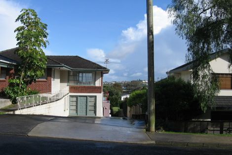 Photo of property in 37 Clovelly Road, Bucklands Beach, Auckland, 2012