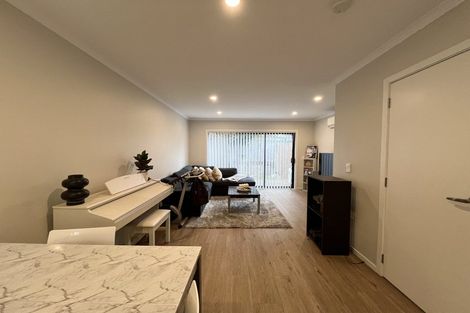 Photo of property in 8/125b Metcalfe Road, Ranui, Auckland, 0612