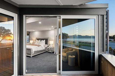 Photo of property in 88 Marine Parade, Paraparaumu Beach, Paraparaumu, 5032