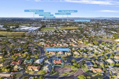 Photo of property in 42 Harvest Drive, Henderson, Auckland, 0612