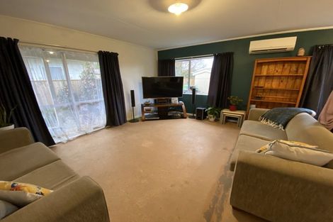 Photo of property in 20b Hilton Grove, Kelvin Grove, Palmerston North, 4414