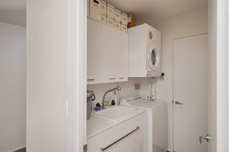 Photo of property in 35b Holly Road, St Albans, Christchurch, 8014