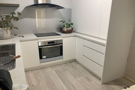 Photo of property in 17 Coromandel Court, Roslyn, Palmerston North, 4414