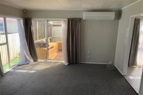 Photo of property in 13 Chantelle Place, Papatoetoe, Auckland, 2025