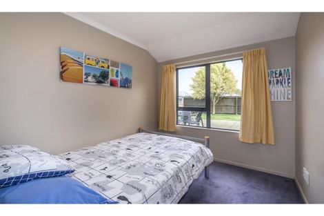 Photo of property in 16 Camleigh Close, Kaiapoi, 7630