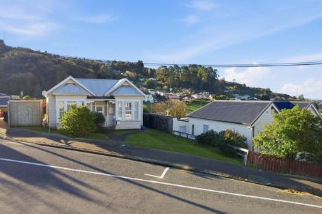 Photo of property in 398 South Road, Caversham, Dunedin, 9012